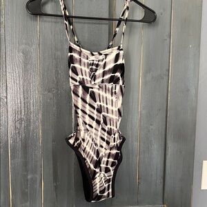 Speedo Black and White Tye-Dye Retro One Piece Swimsuit